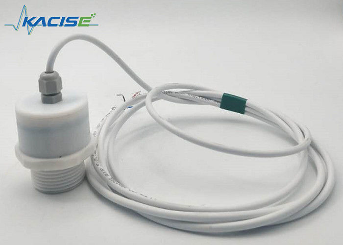 Capteur de transducteur à ultrasons PVDF de 100 kHz 24 V avec protection IP68 pour une mesure de niveau de haute précision