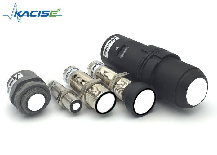 0.5m - 60m Capteur de niveau ultrasonique sans contact avec protection IP65/IP66 et sortie 4-20mA/RS485