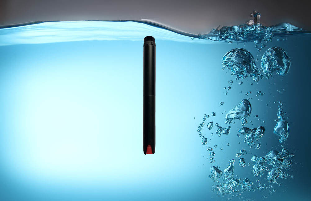 Capteur d'eau et d'azote ammoniacal en ligne avec compatibilité RS485 Modbus PLC DCS et protection IP68